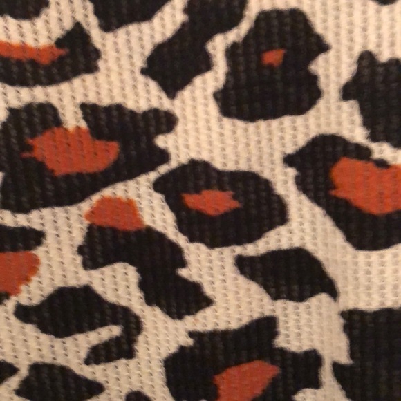 Waffle knit leopard print top - Picture 3 of 4